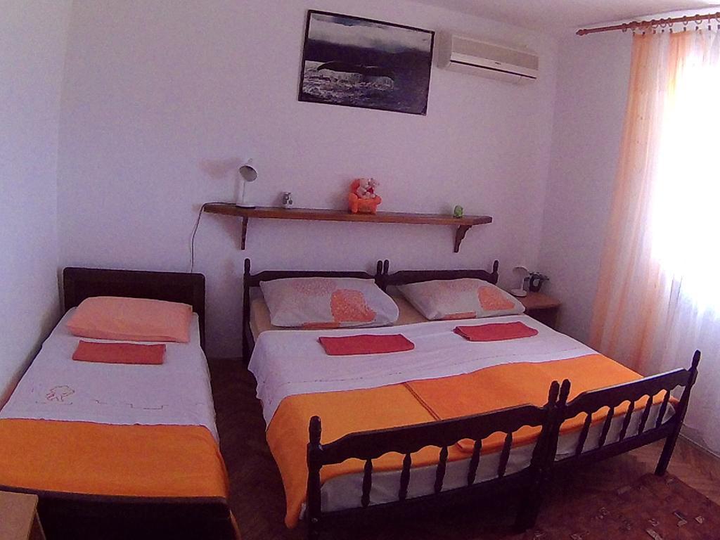 Apartments Ivana I Darko Омиш Экстерьер фото